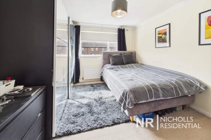 Jersey Road, Crawley, RH11, photo 8