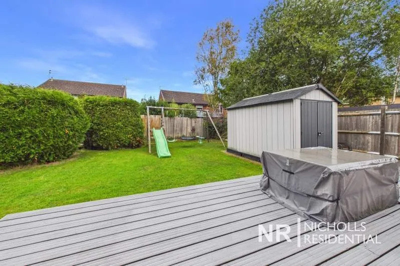 Jersey Road, Crawley, RH11, photo 18