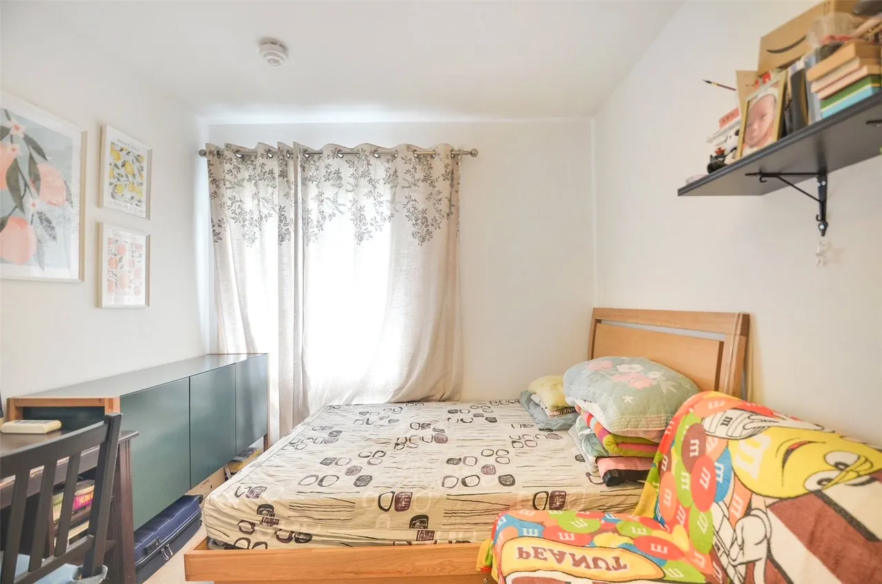 Lakeside Drive, Park Royal, NW10, photo 21
