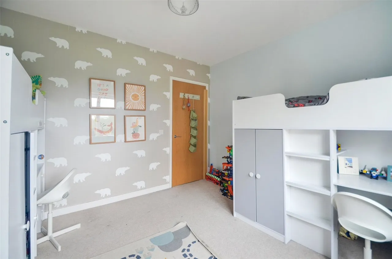 Lakeside Drive, Park Royal, NW10, photo 14