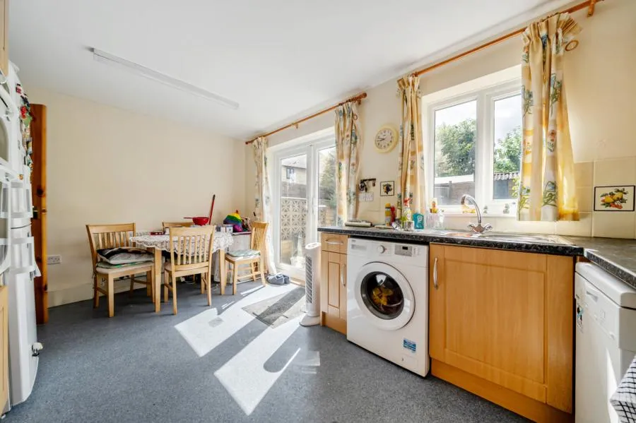 Oxlease, Witney, OX28, photo 7