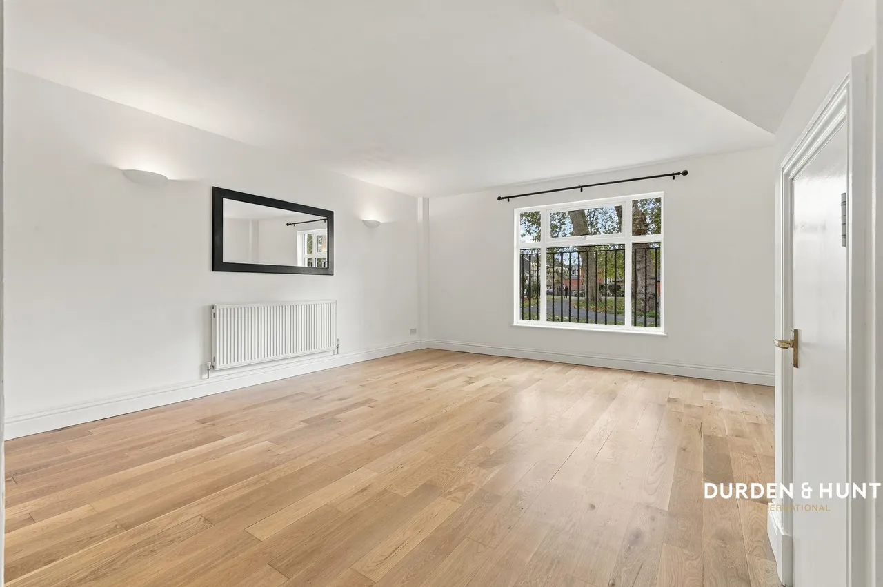St. Matthew's Row, London, E2, photo 3