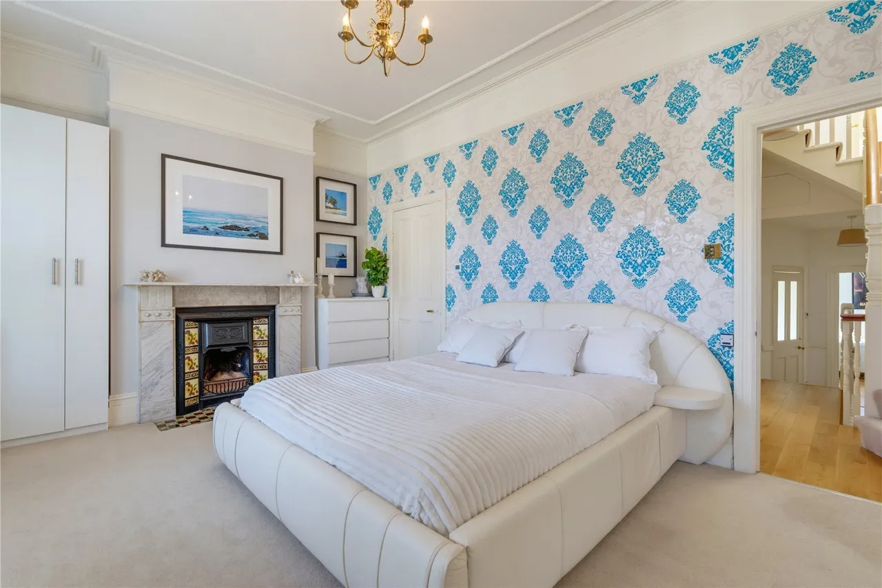 Wroughton Road, Battersea, SW11, photo 10