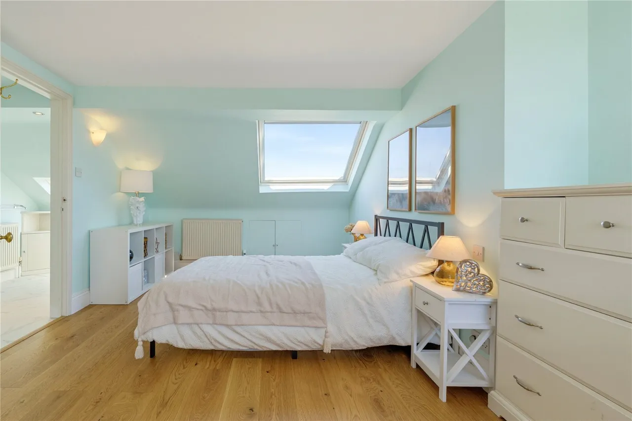 Wroughton Road, Battersea, SW11, photo 18