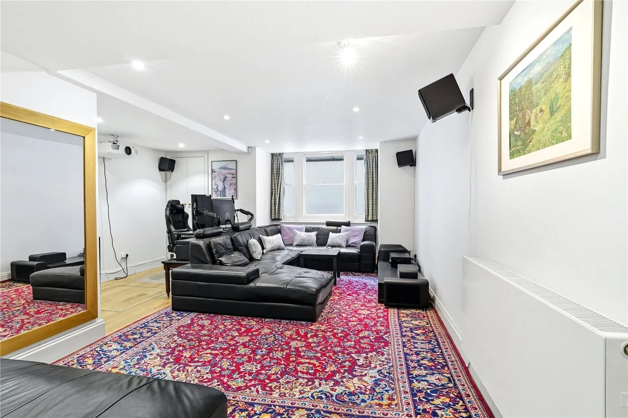 Wroughton Road, Battersea, SW11, photo 8