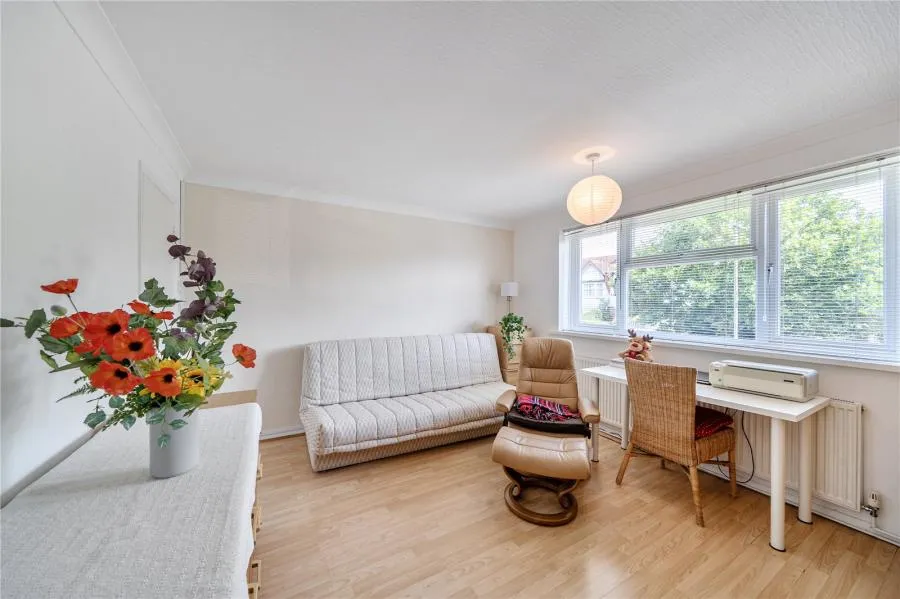 Etchingham Park Road, Finchley, N3, photo 4