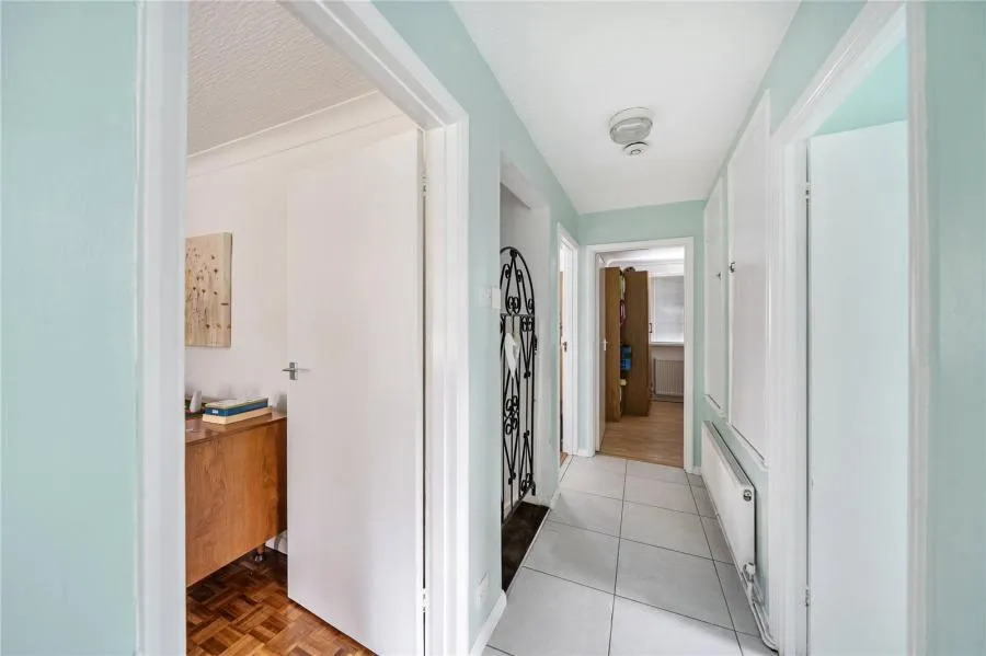 Etchingham Park Road, Finchley, N3, photo 9