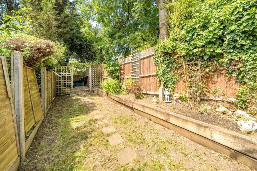 Etchingham Park Road, Finchley, N3, photo 13