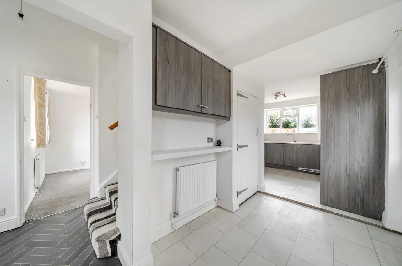 Cornwall Crescent, Rothwell, LS26, photo 4