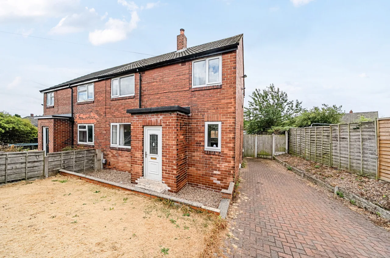 3 bed house for sale, Cornwall Crescent, Rothwell, LS26