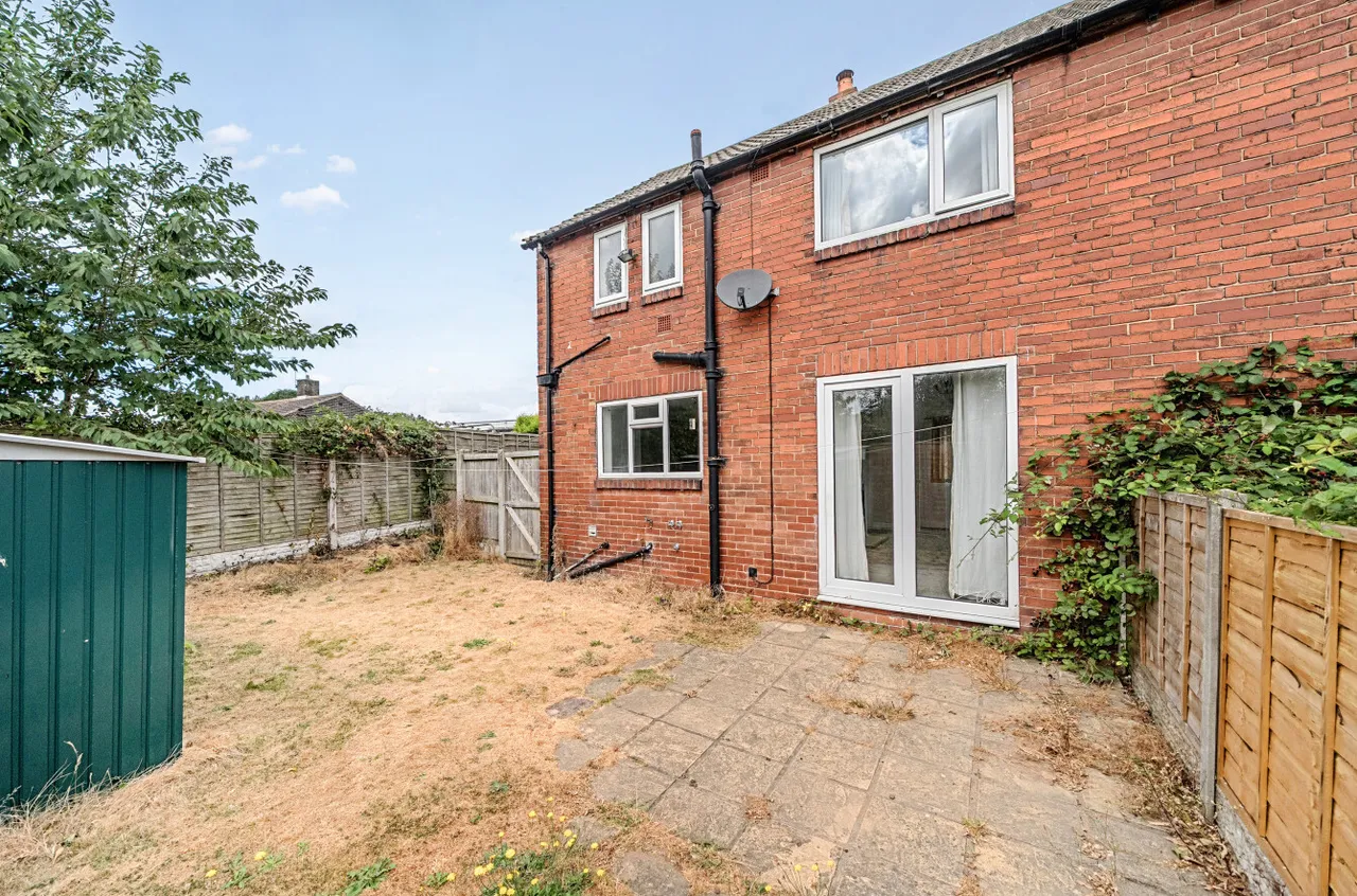Cornwall Crescent, Rothwell, LS26, photo 10
