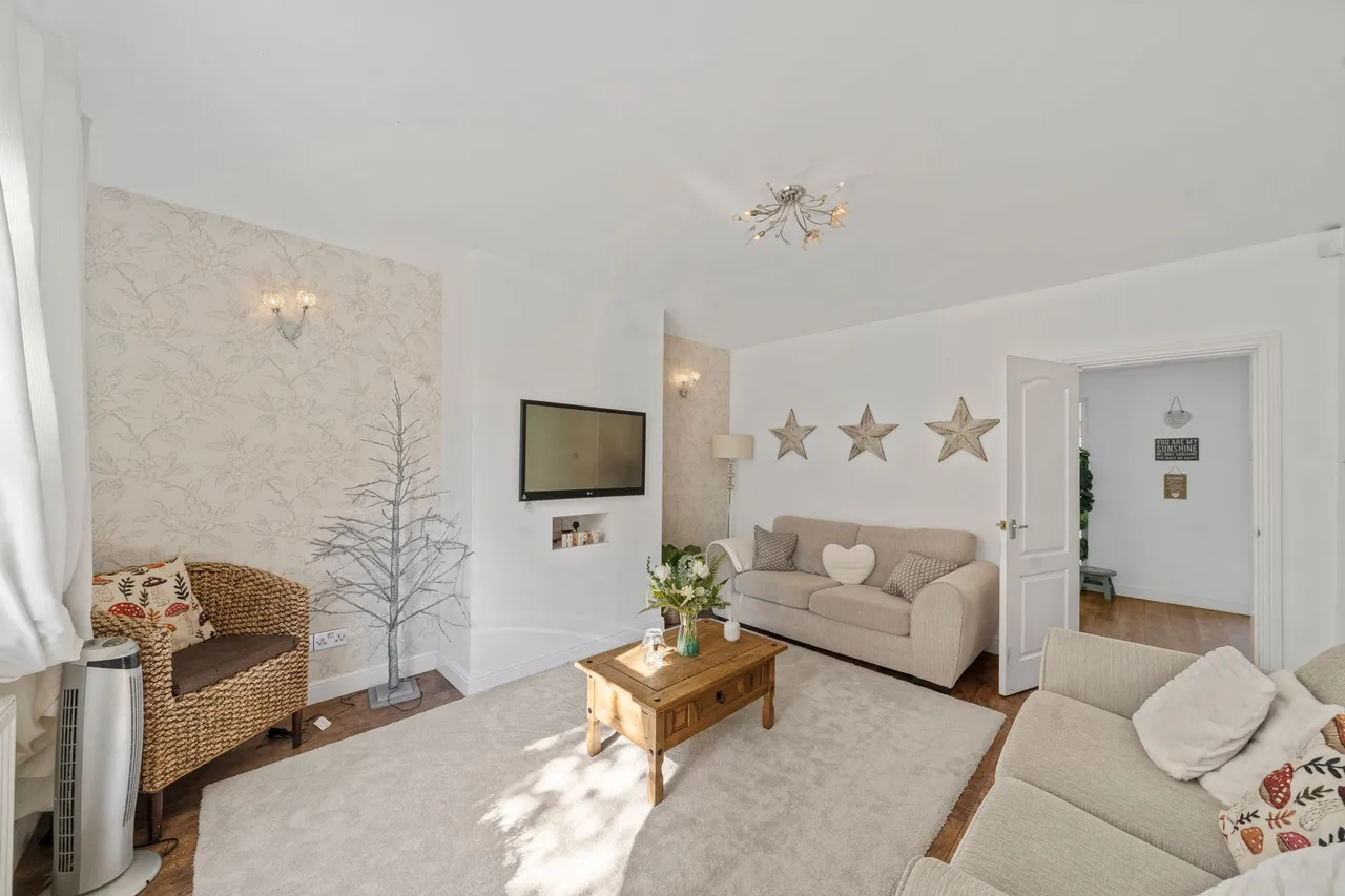 Waterworks Lane, Winwick, Warrington, Warrington, WA2 8LH, photo 2
