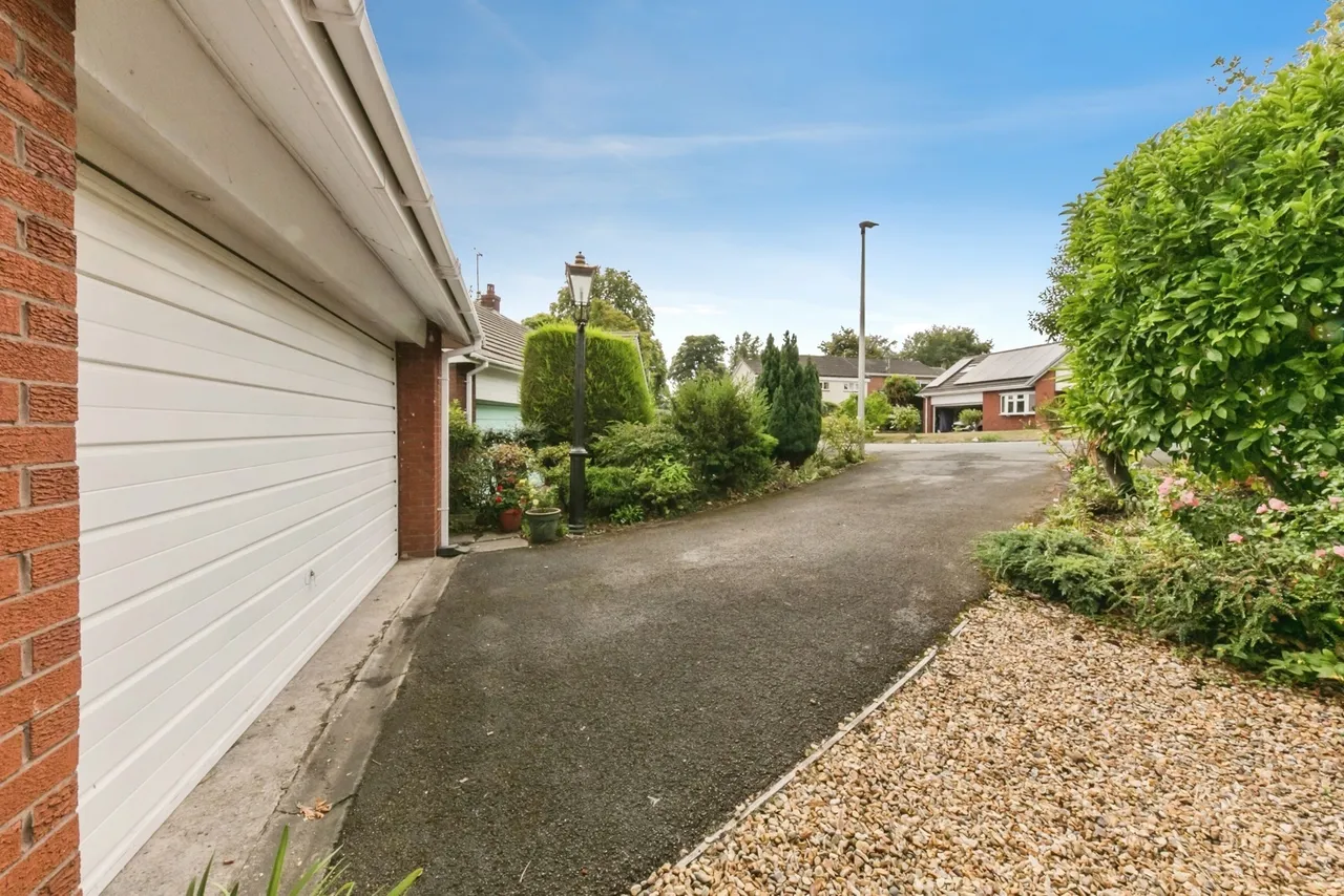 The Burrows, Cuddington, Northwich, Cheshire, CW8, photo 21