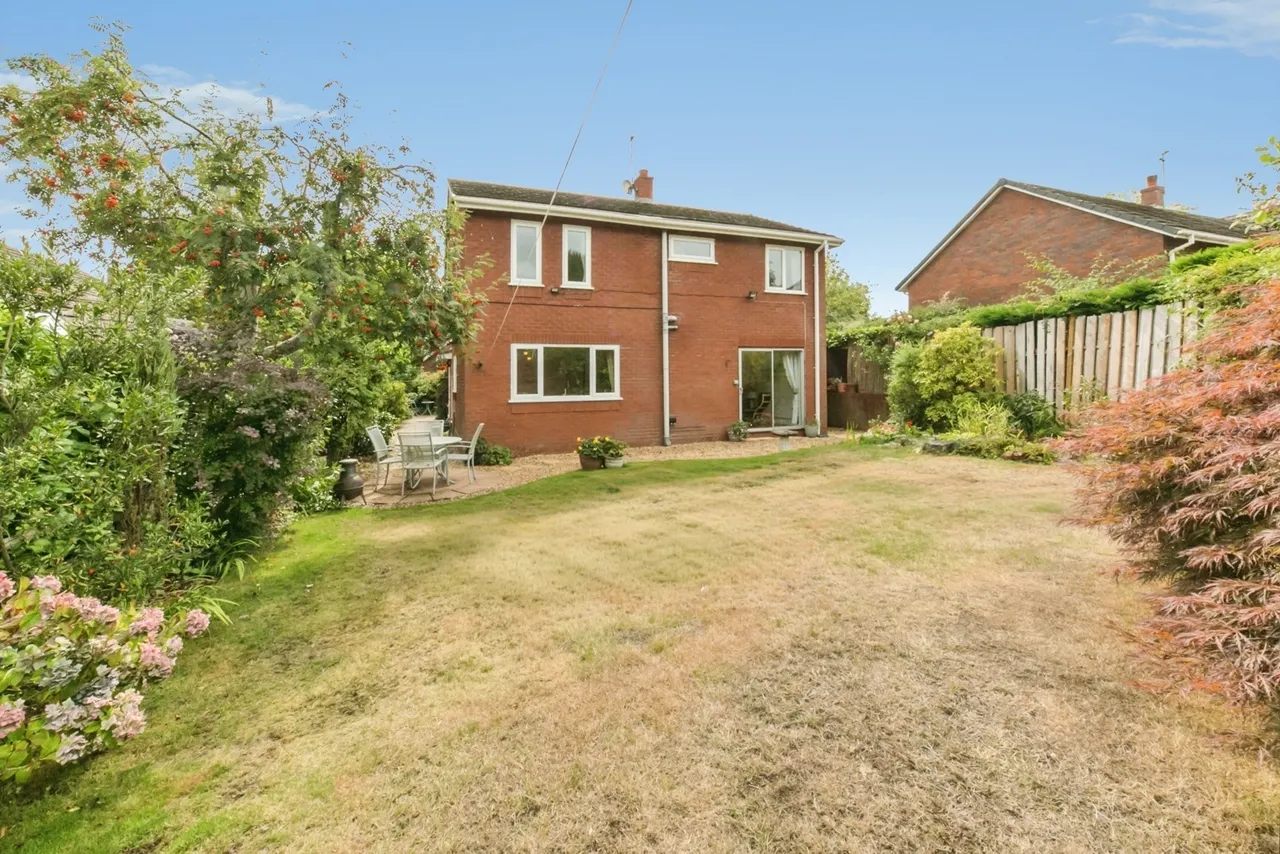 The Burrows, Cuddington, Northwich, Cheshire, CW8, photo 19