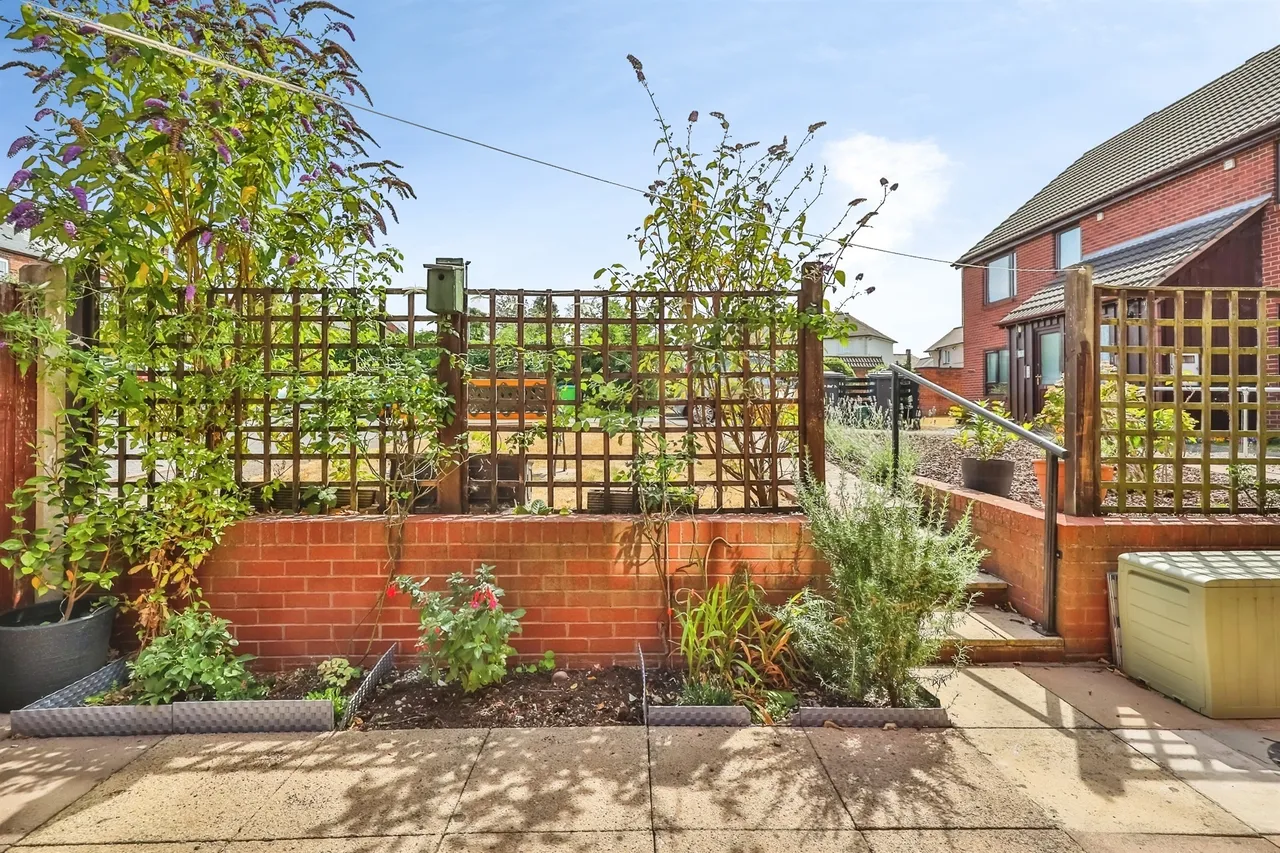 Cedar Park, Ilkeston, DE7, photo 15