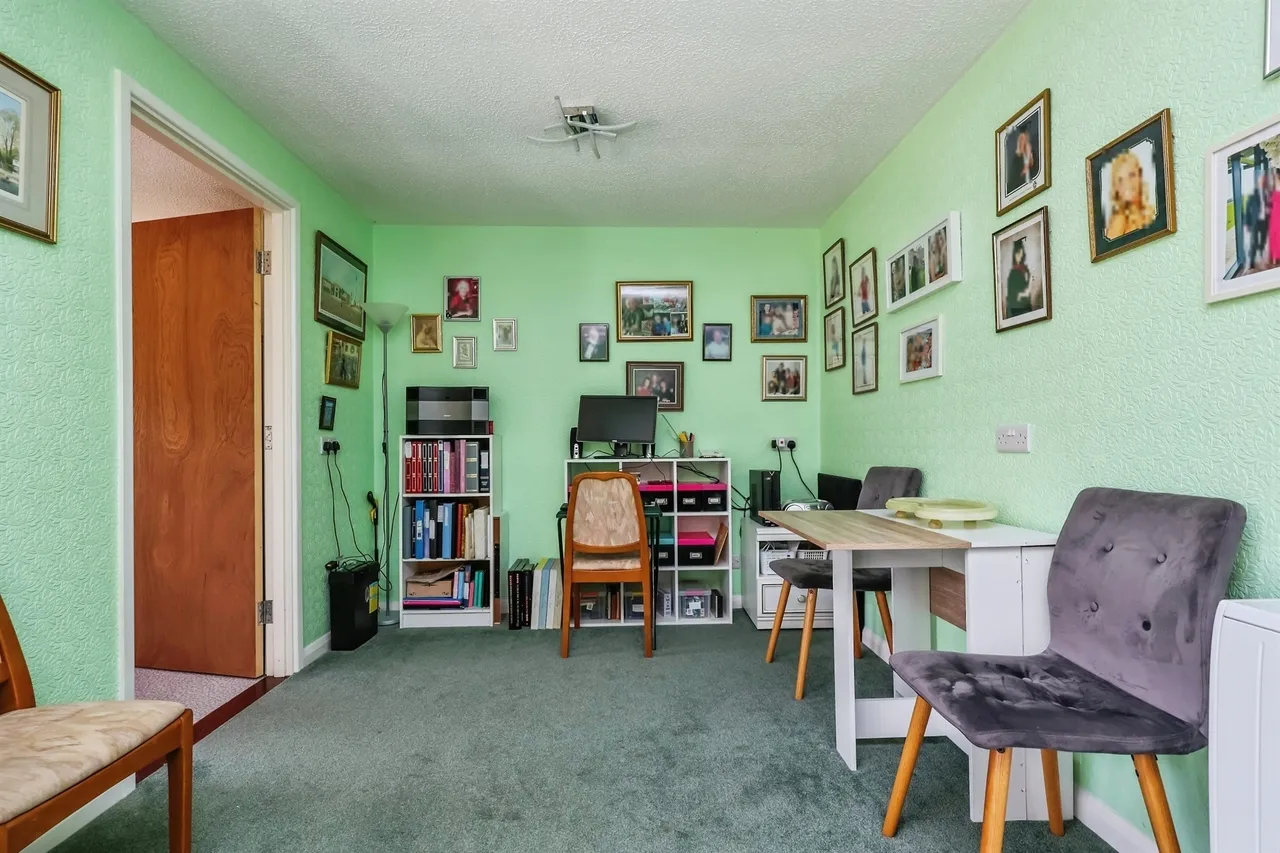 Cedar Park, Ilkeston, DE7, photo 5