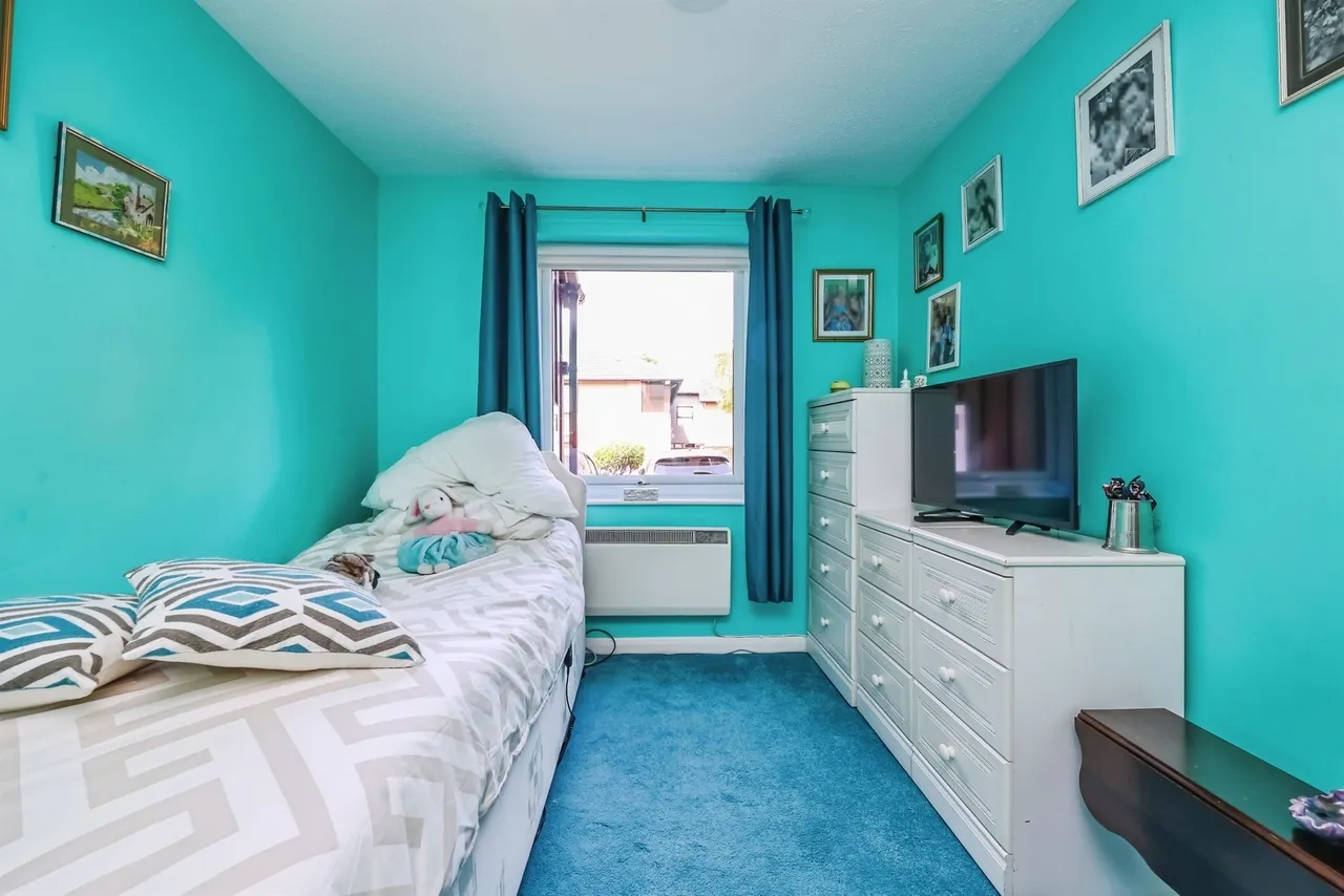 Cedar Park, Ilkeston, DE7, photo 8