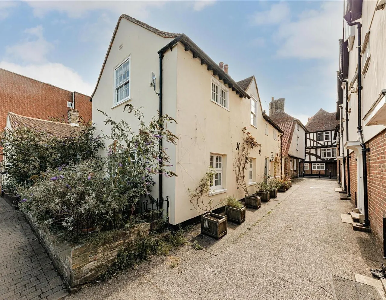 Pillory Gate, Strand Street, Sandwich, Kent, CT13 9DS, photo 5