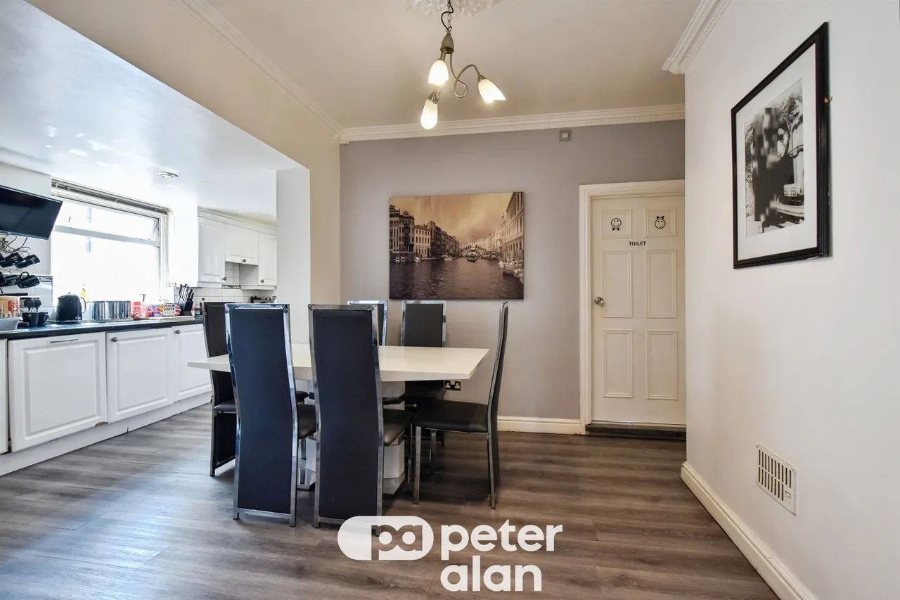 Church Street, Tredegar, NP22, photo 5