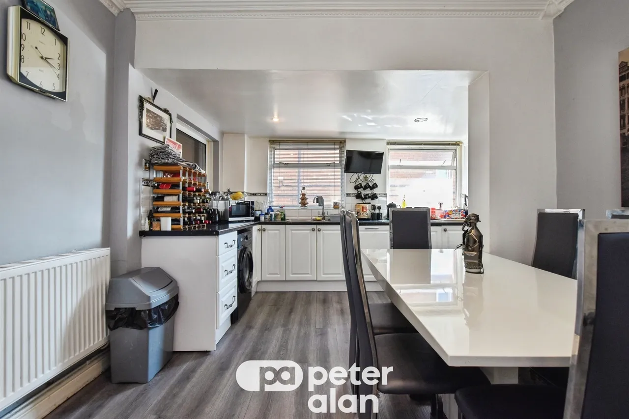 Church Street, Tredegar, NP22, photo 6