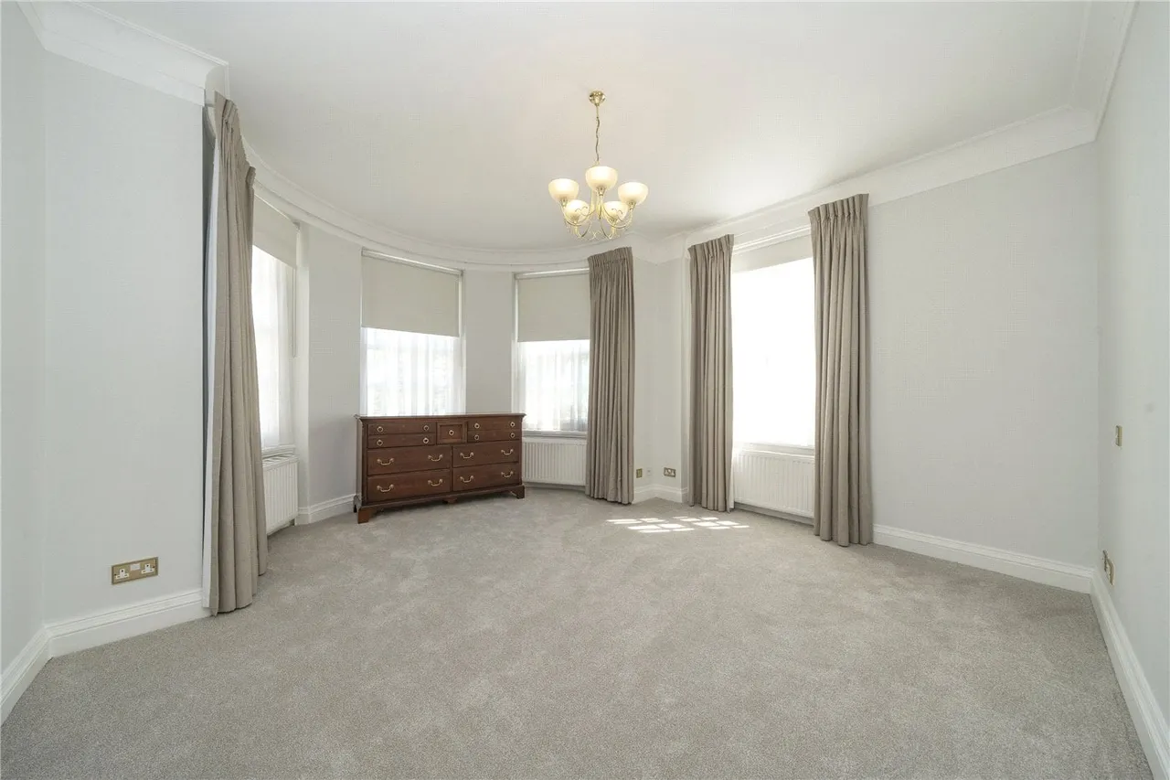 South Lodge, Circus Road, St John's Wood, London, NW8, photo 4