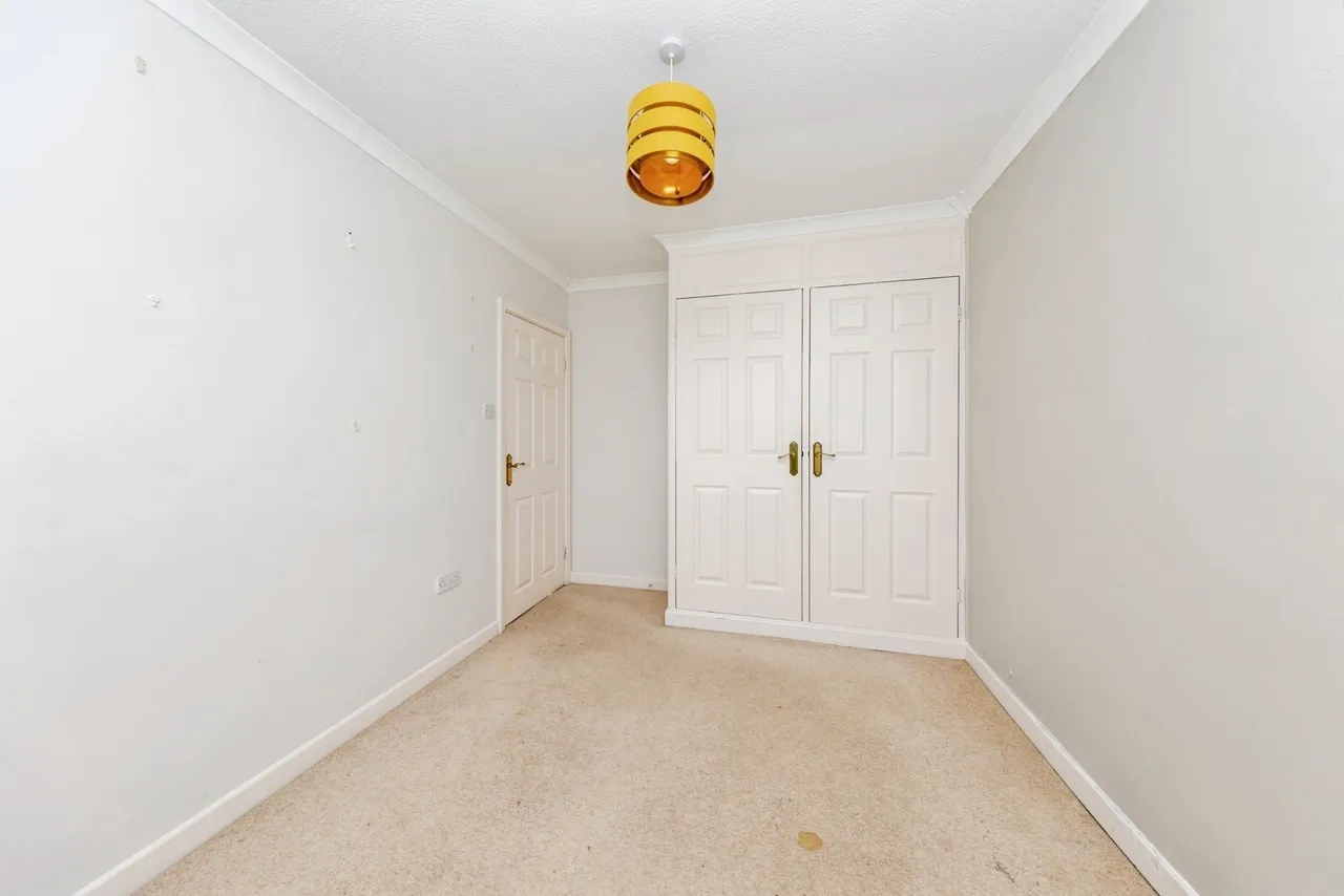 Heol Blaengwastod, Carmarthen, SA31, photo 25