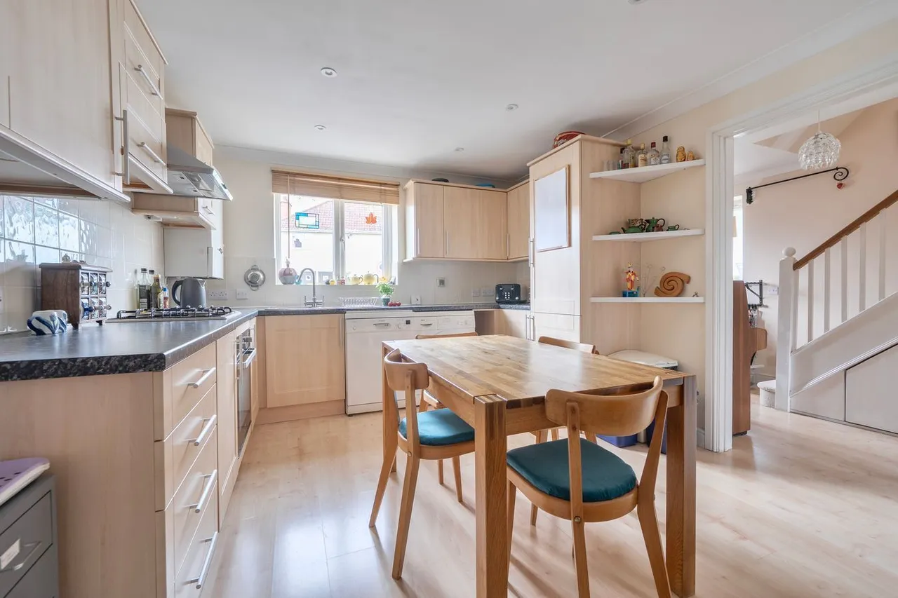 Parkfield, Axbridge, BS26, photo 6
