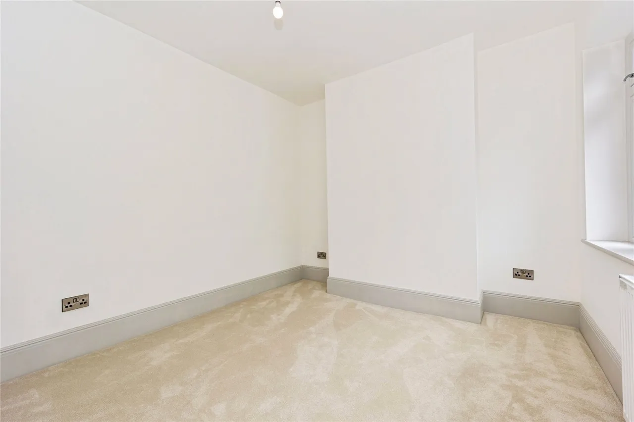 Madison Avenue, Cheadle Hulme, Cheadle, Greater Manchester, SK8, photo 5
