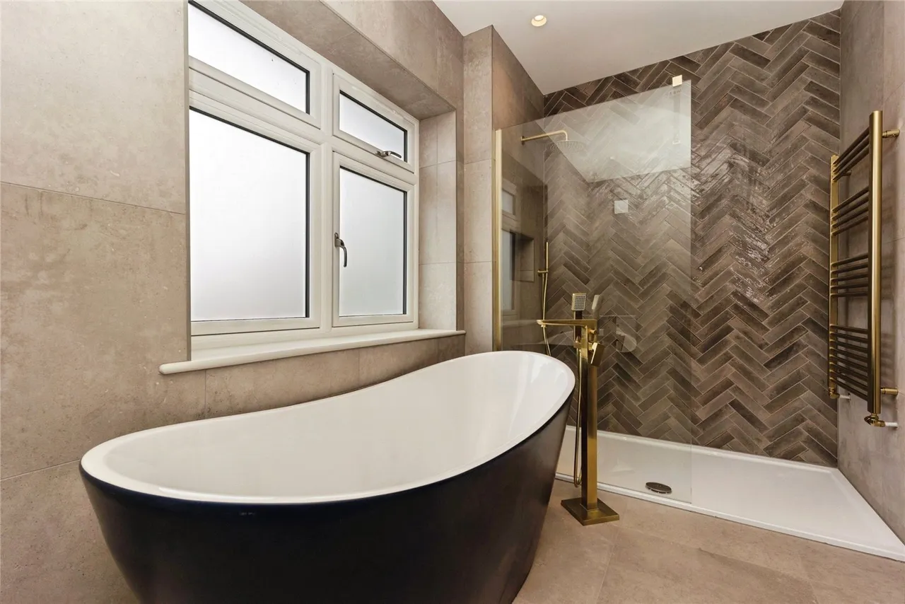 Madison Avenue, Cheadle Hulme, Cheadle, Greater Manchester, SK8, photo 43