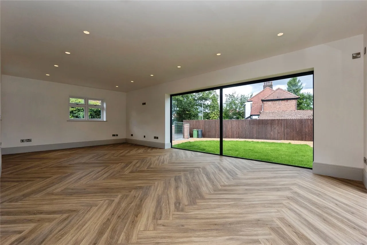 Madison Avenue, Cheadle Hulme, Cheadle, Greater Manchester, SK8, photo 12