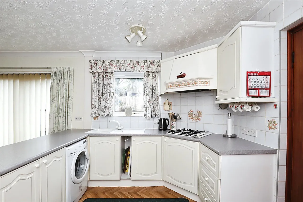 Richmond Park Crescent, Sheffield, South Yorkshire, S13, photo 11