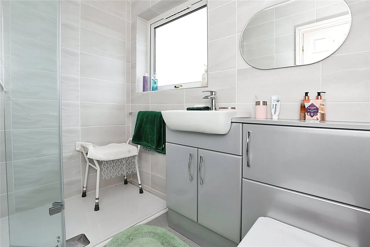 Richmond Park Crescent, Sheffield, South Yorkshire, S13, photo 6