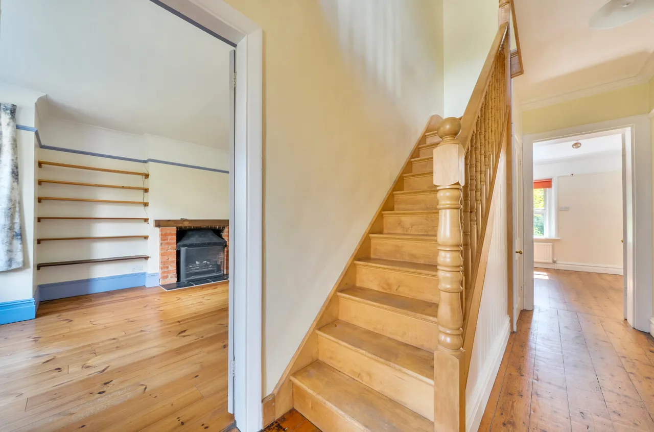 Victoria Road, Fleet, Hampshire, GU51 4DW, photo 5