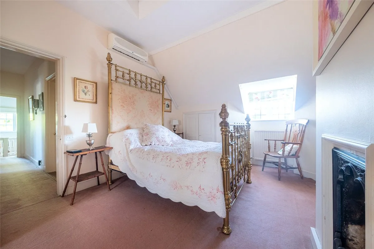 Little Bedwyn, Marlborough, SN8, photo 17