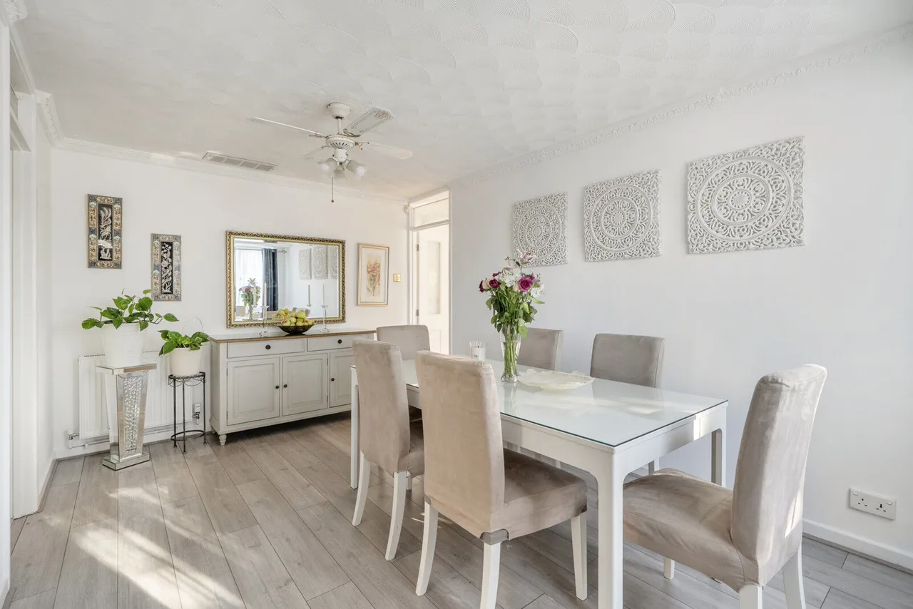 Oatlands Road, Shinfield, RG2, photo 5