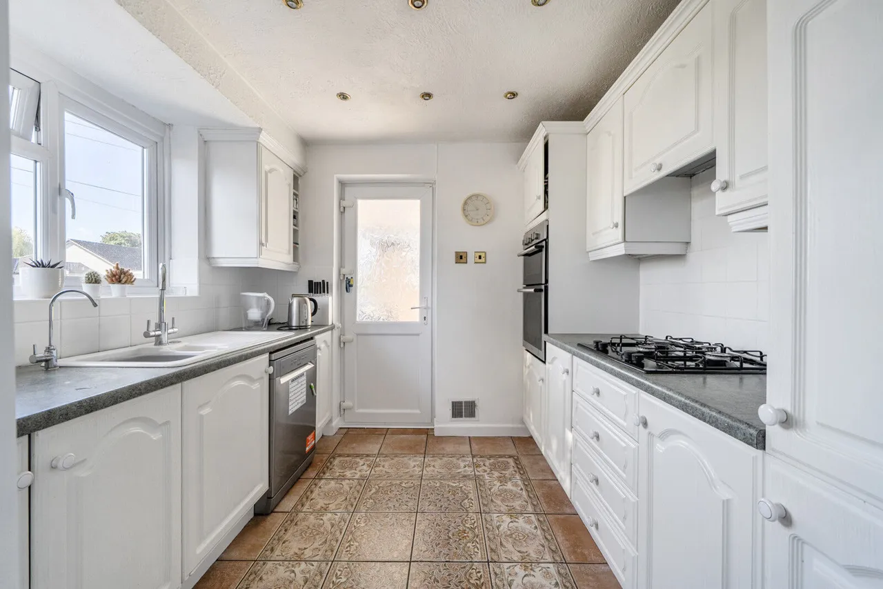 Oatlands Road, Shinfield, RG2, photo 4