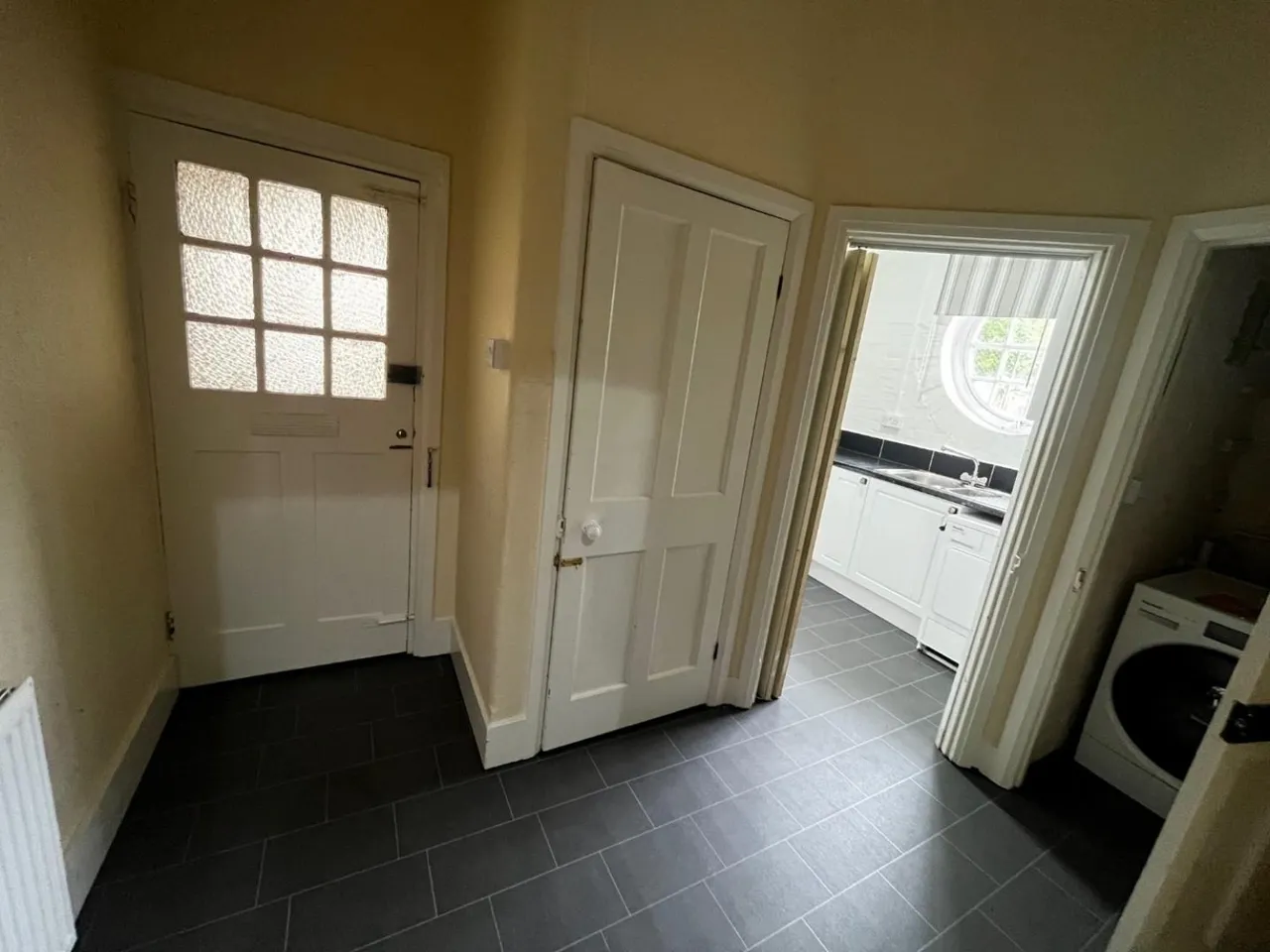 The Circle, Birmingham, B17, photo 2