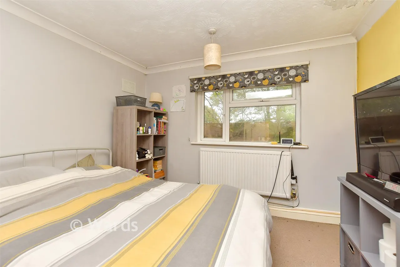 Duchess Of Kent Drive, Lords Wood, ME5, photo 5