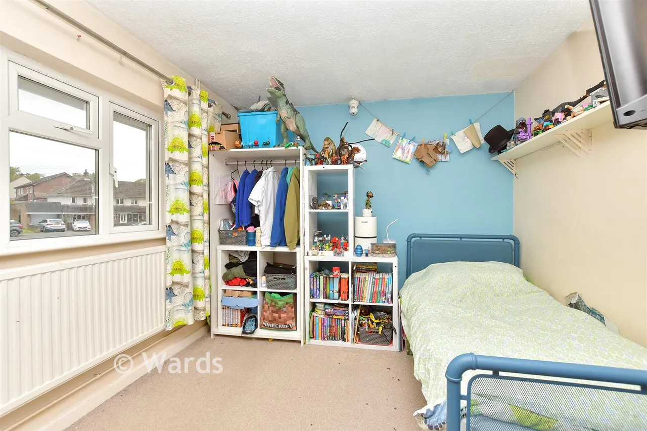 Duchess Of Kent Drive, Lords Wood, ME5, photo 6