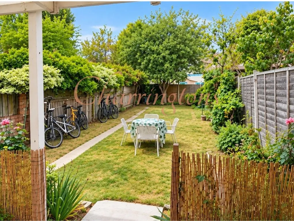 Spacious Four Bedroom Family Home in, photo 8