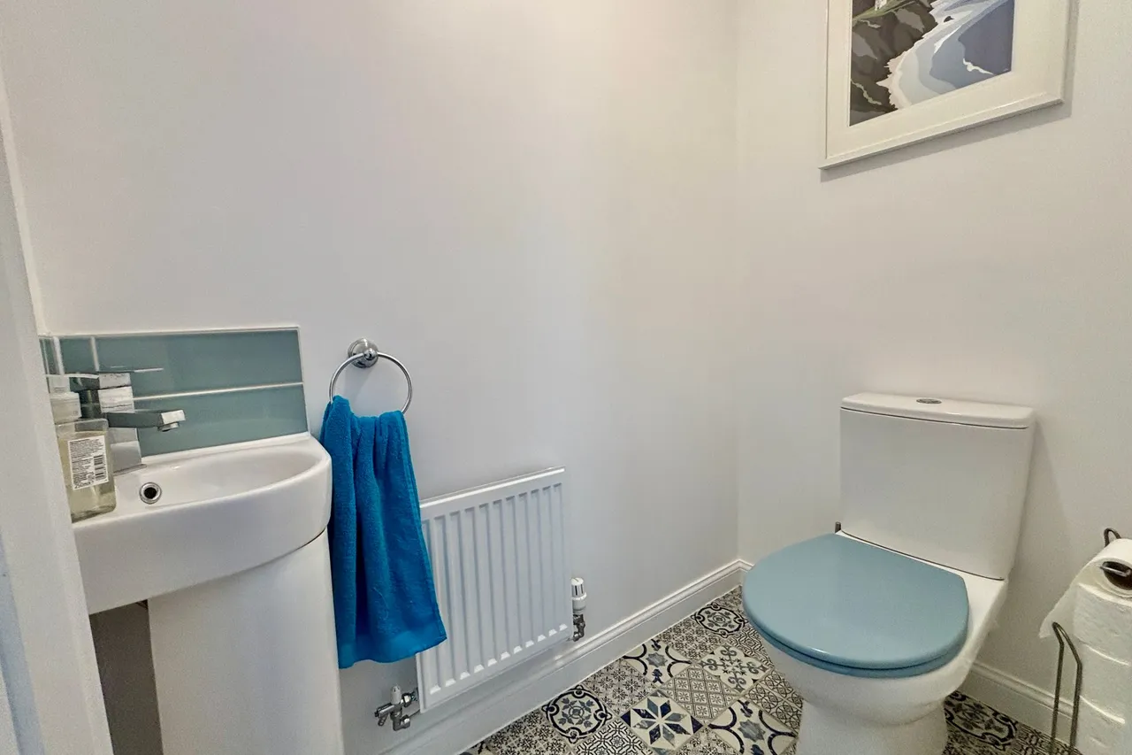 Bishops Way, Falmouth, TR11, photo 10