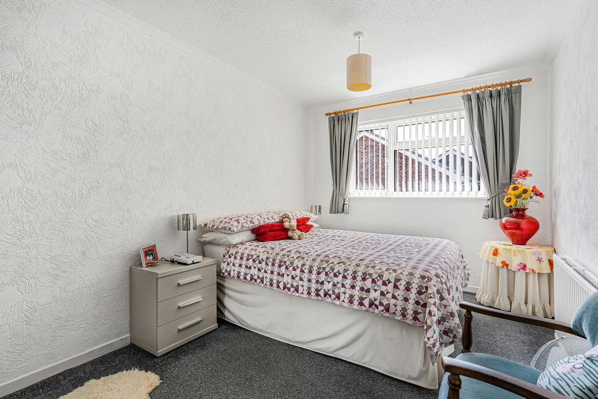 Fairford Way, Bicester, photo 13