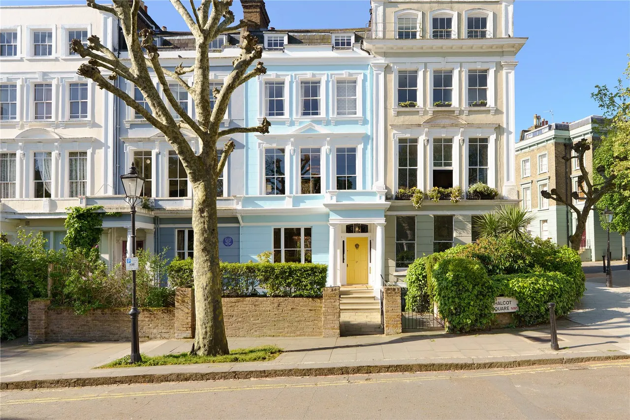 Chalcot Square, Primrose Hill, London, NW1 8YB, photo 7
