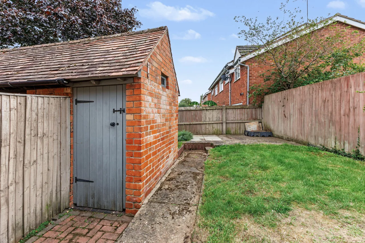 Hughes Lane, Harvington, WR11, photo 16