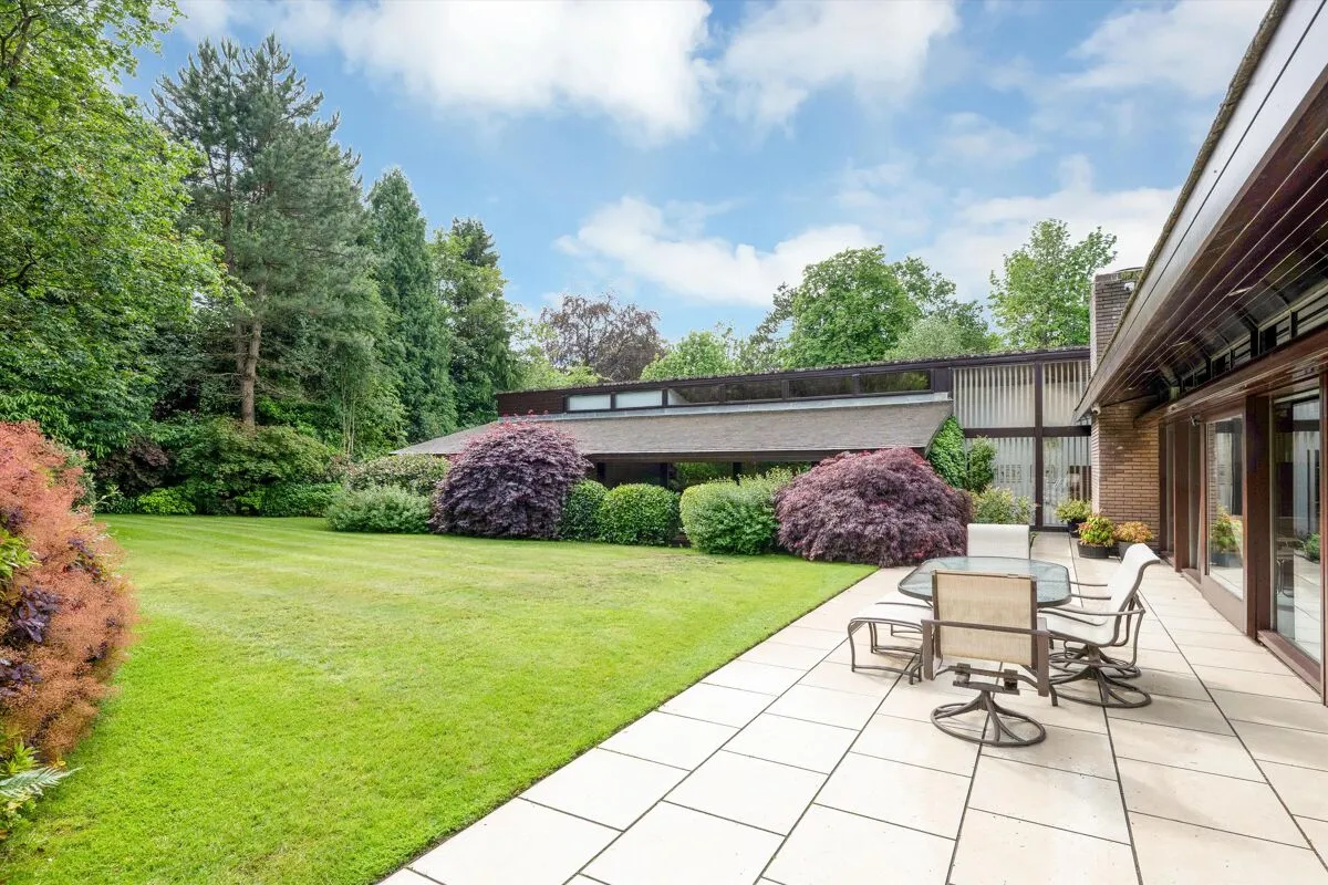 Squirrel Walk, Little Aston, B74, photo 27