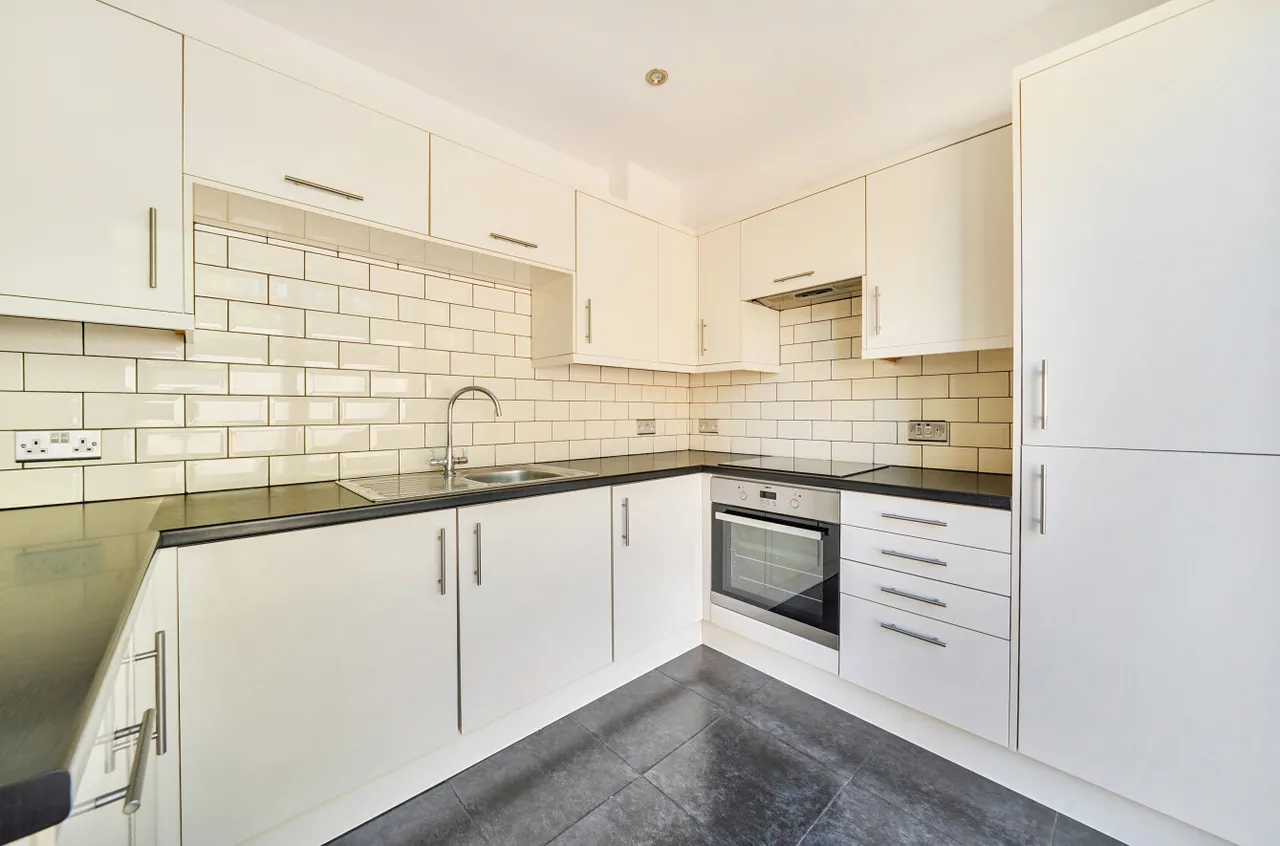 Fulbeck Avenue, Worthing, BN13, photo 3
