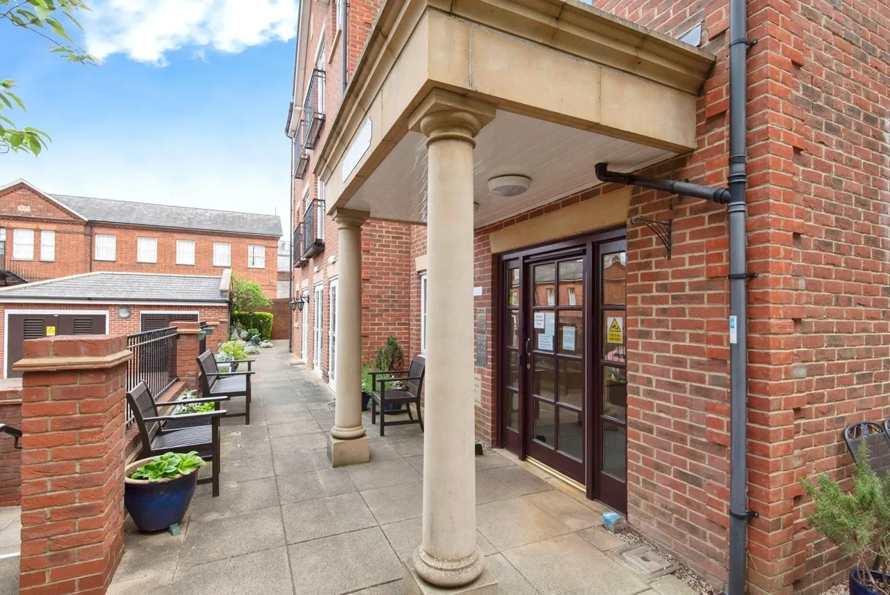 Queen Street, Hitchin, Hertfordshire, SG4, photo 4