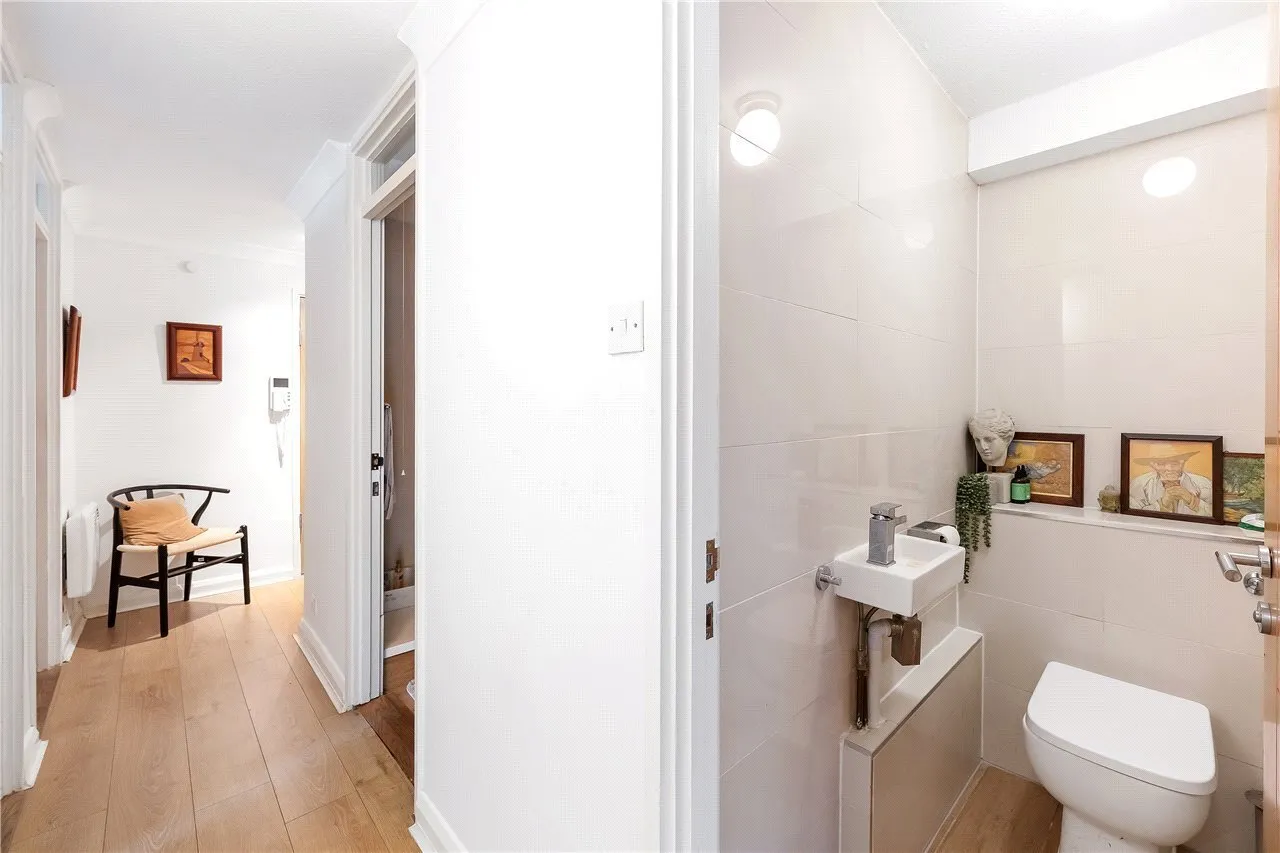 Beulah Hill, London, SE19, photo 9