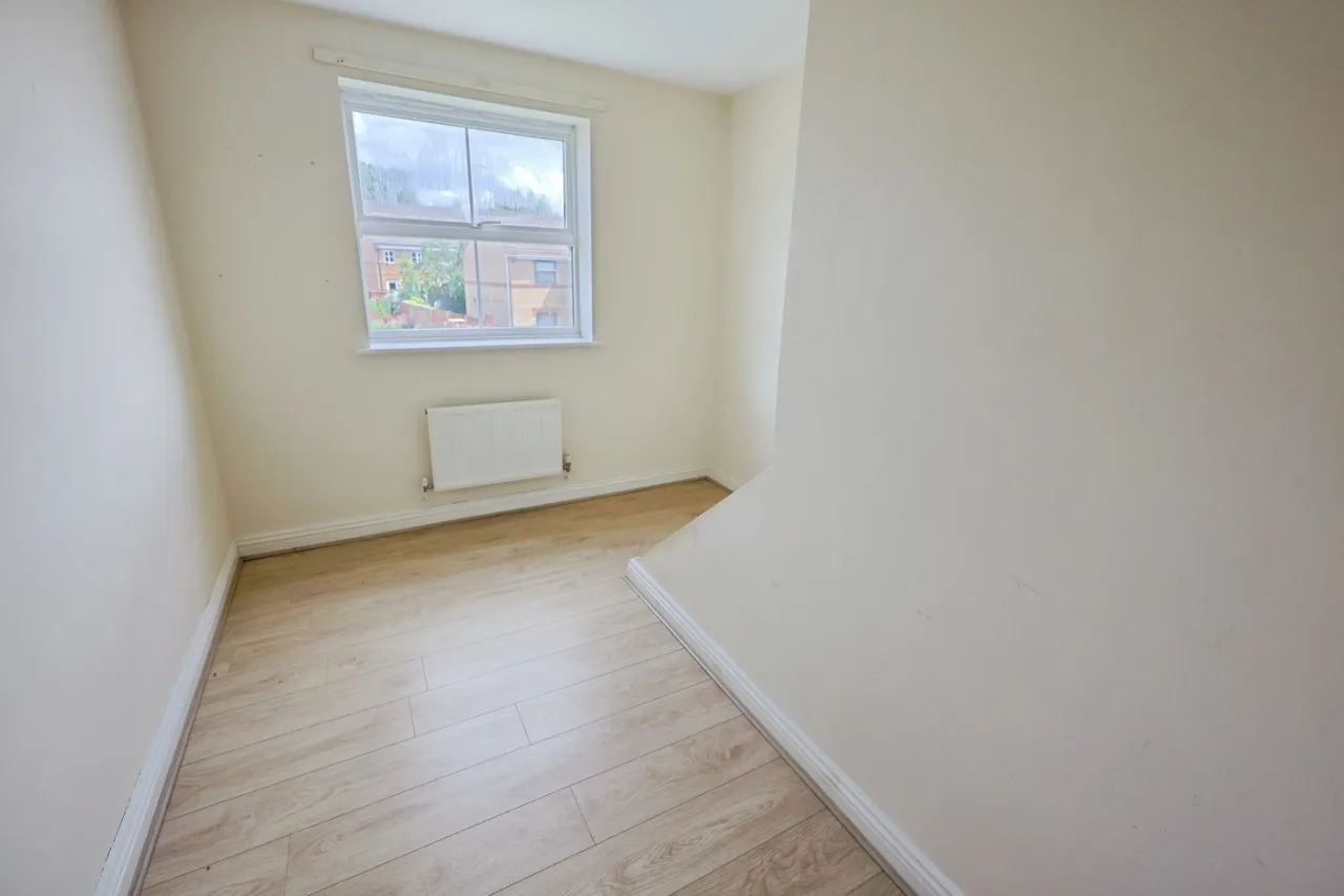 Mayfield Walk, St. Helen Auckland, DL14, photo 11