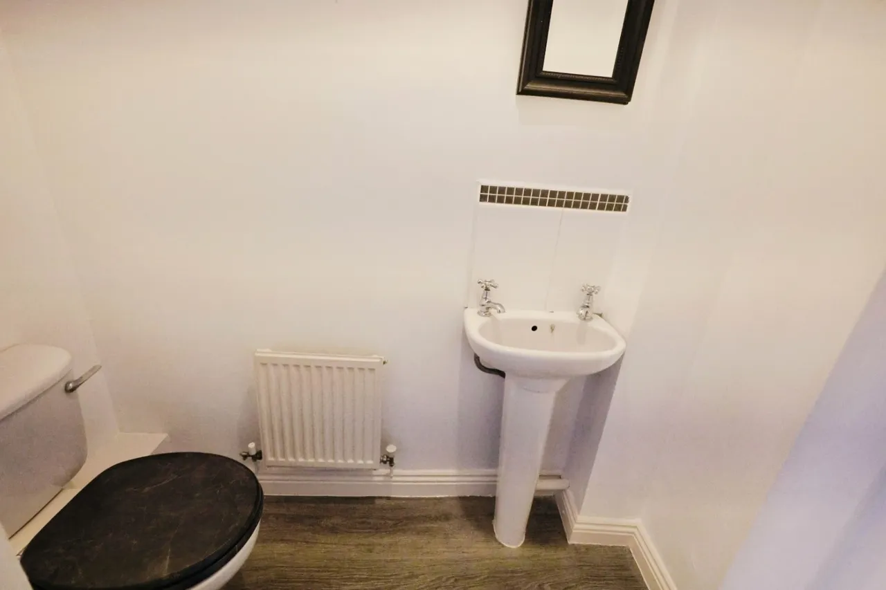 Mayfield Walk, St. Helen Auckland, DL14, photo 6